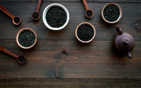 Un viaggio tra i vari tipi di tè: dal nero al verde, scopri tutti i segreti