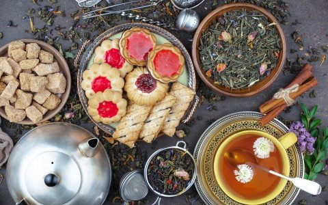 Abbinamenti perfetti cibo e tisane per ogni occasione