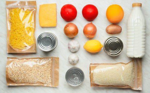 Intestino equilibrato con alimentazione vegetale e pratiche naturali