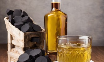 Liquore alla liquirizia: benefici per la salute e ricette originali