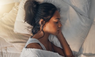 Rimedi naturali per migliorare il sonno in estate Rimedi naturali per migliorare il sonno in estate