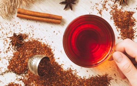 Rooibos te rosso la tisana africana che rilassa depura e rinforza l’organismo