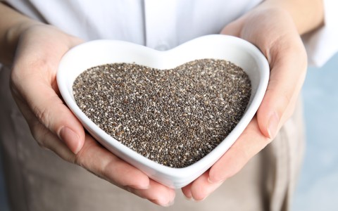 Semi di chia benefici e uso corretto per sostenere il fegato e la digestione