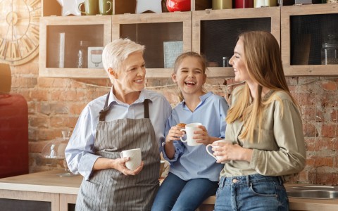 Le migliori tisane alle erbe per salute e benessere quotidiano