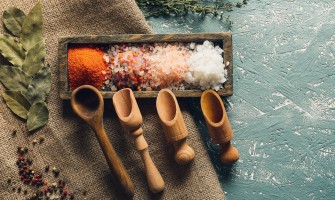 Sali gourmet naturali tra hawaii cipro e himalaya per ricette creative