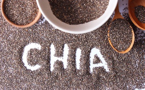 Il segreto della perdita di peso? I semi di chia! Scoprite come questo minuscolo seme può aiutarvi a perdere chili