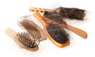 Rimedi erboristici contro la caduta dei capelli. Rimedi erboristici contro la caduta dei capelli.