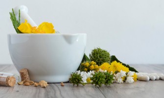 Rimedi naturali per l'acidità e il reflusso: impara come prevenire e alleviare i sintomi Rimedi naturali per l'acidità e il reflusso: impara come prevenire e alleviare i sintomi