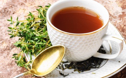 The benefits of thyme as herbal tea can improve digestion