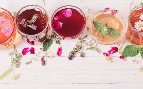 Herbal teas to prevent and treat colds