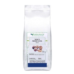 Noce moscata intera  Noce moscata intera