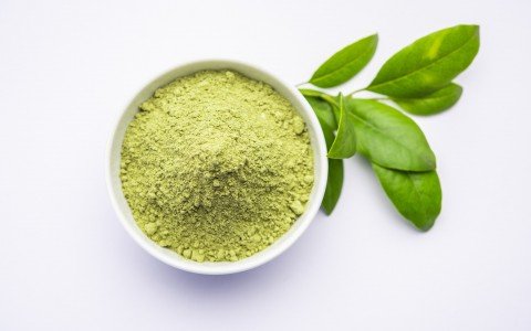 Basil powder, how to use it and benefits for the body