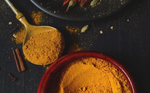 Curry powder how to use it and its benefits